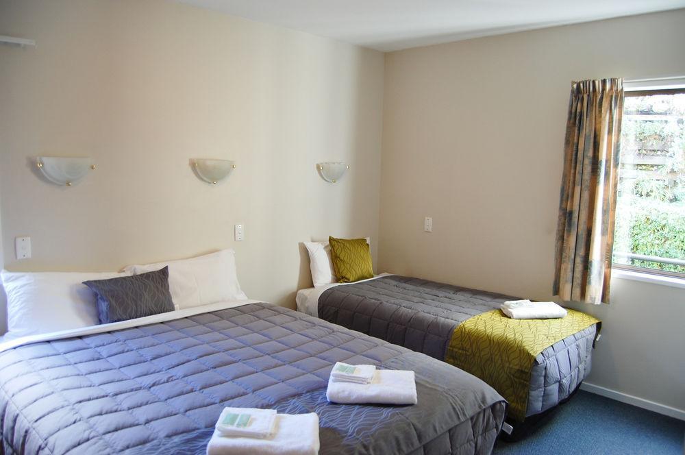 Abba Court Motel Κουίνσταουν Εξωτερικό φωτογραφία