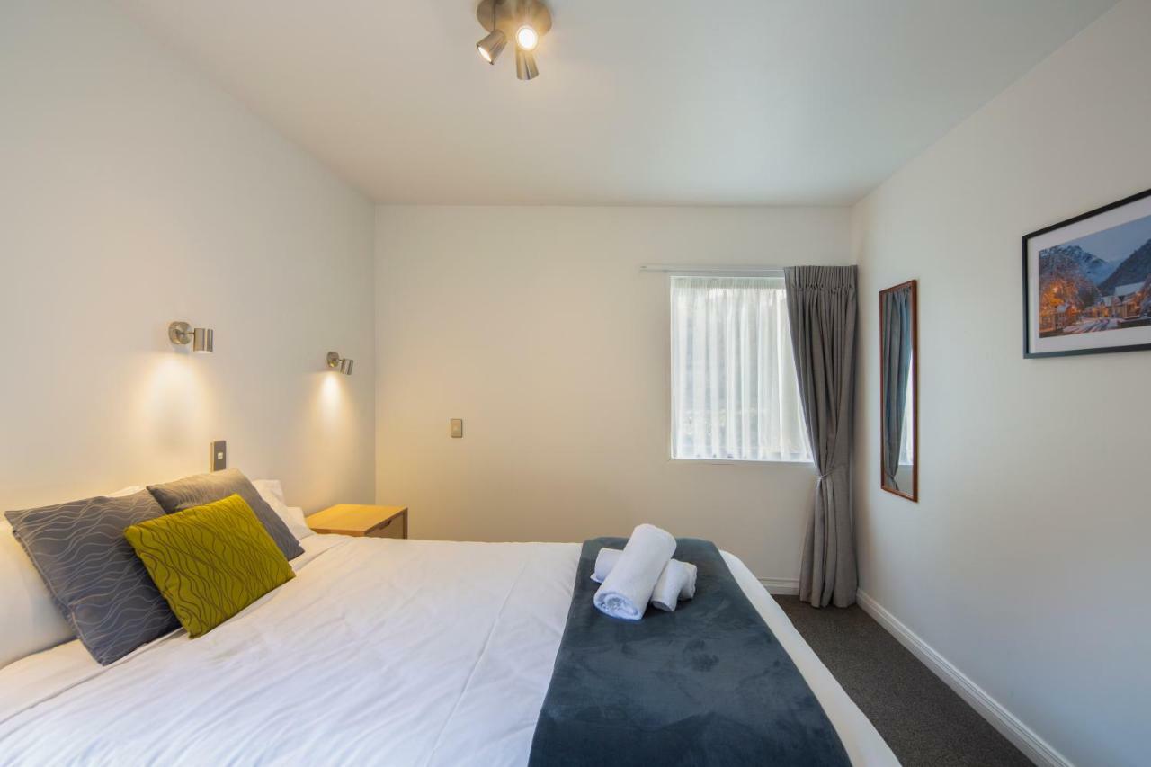 Abba Court Motel Κουίνσταουν Εξωτερικό φωτογραφία