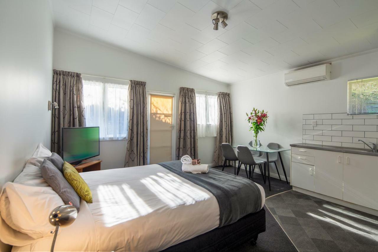 Abba Court Motel Κουίνσταουν Εξωτερικό φωτογραφία